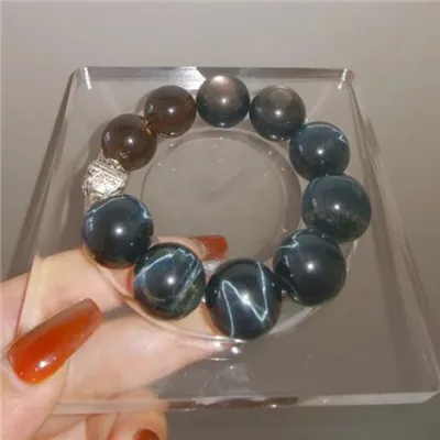 Ntuj dej tshuaj yej Crystal Hlua Tes